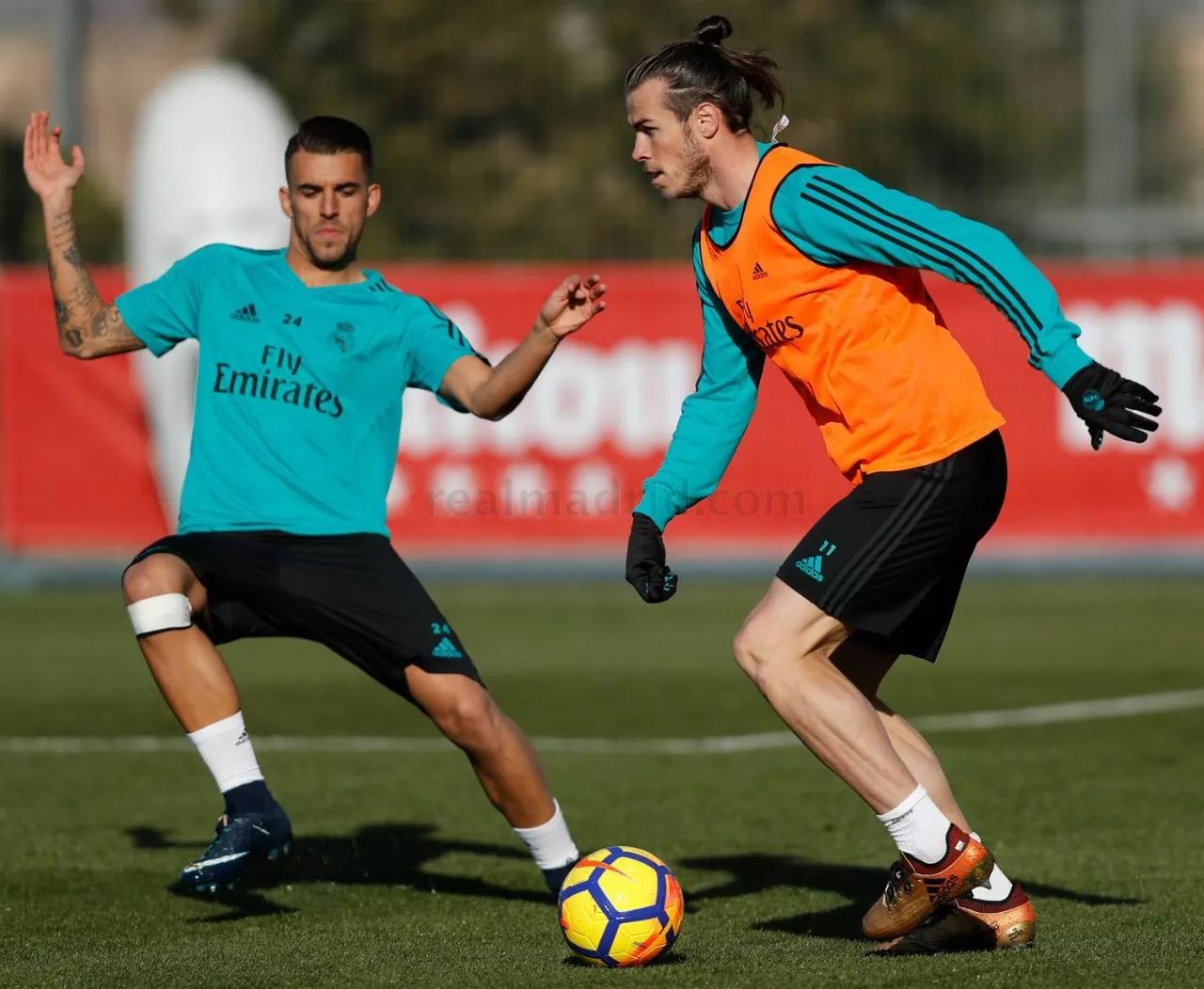 史诗对决！排球上演极限翻盘的简单介绍