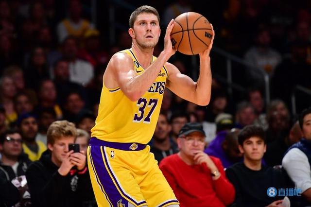 开云体育app-深圳队险胜鹈鹕，乔治高光表现