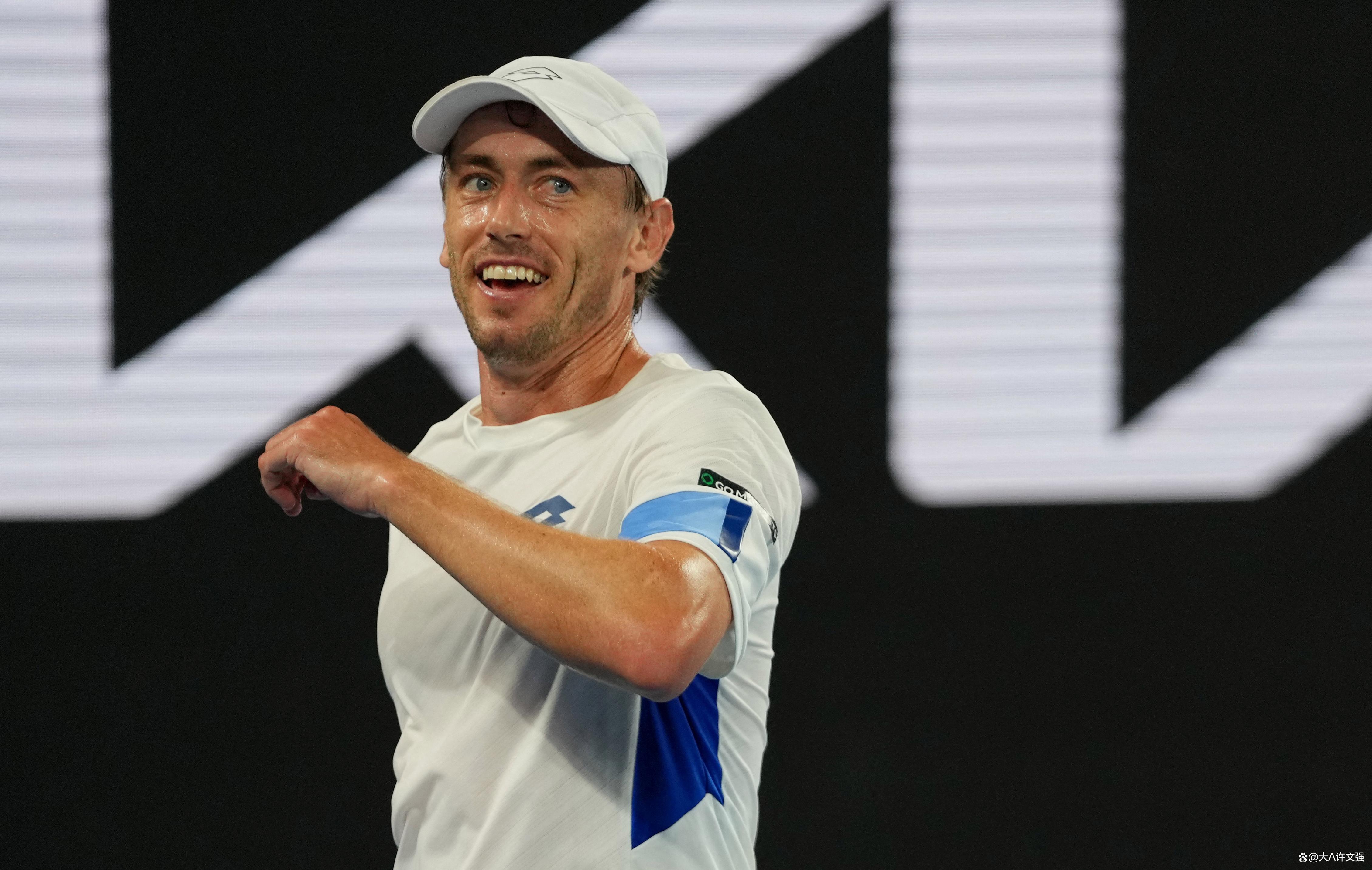 温网绝杀澳网，梅德韦杰夫带队取胜