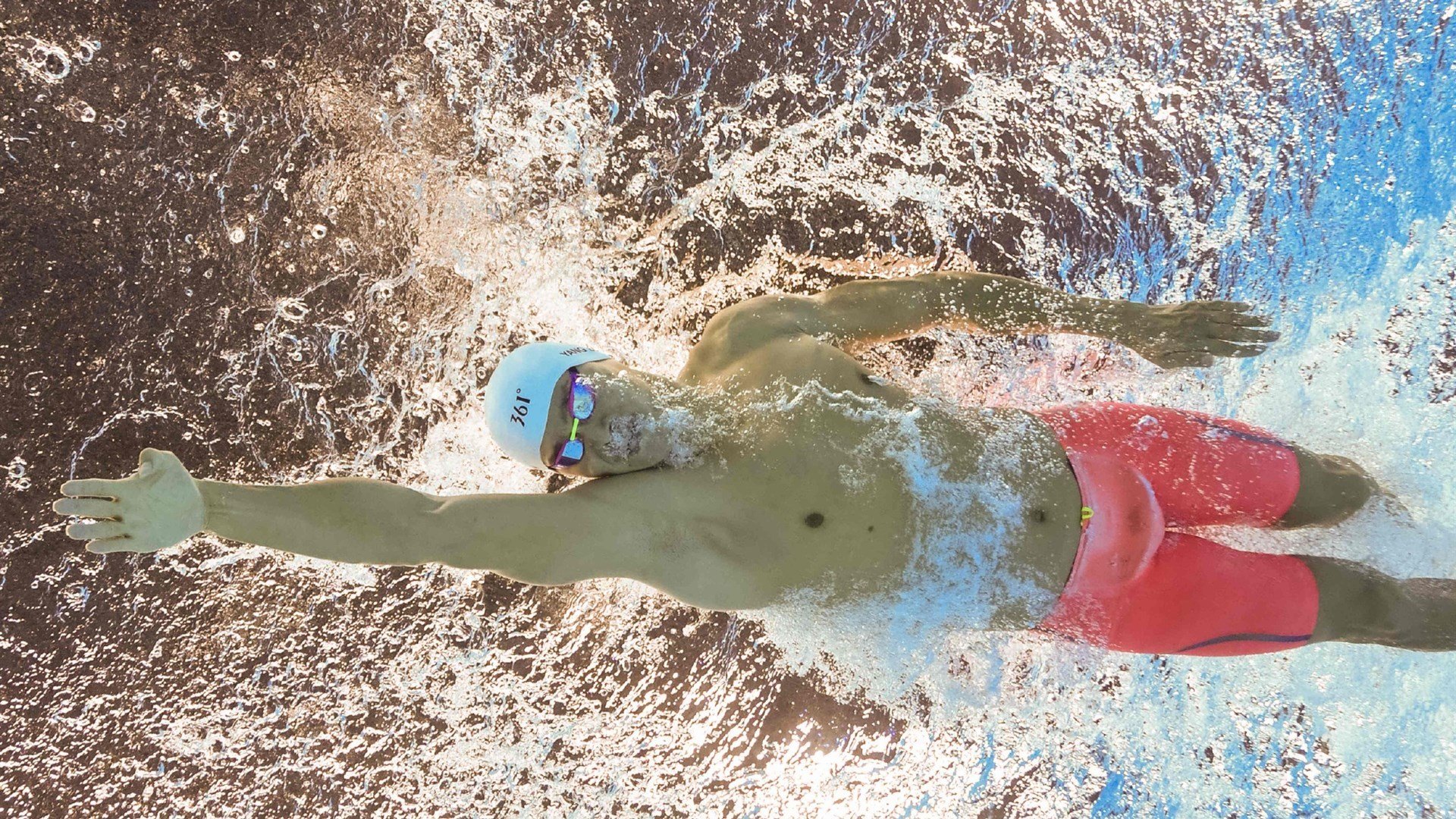 提前杀死与冲刷殆尽,足球场上的两种唯一性