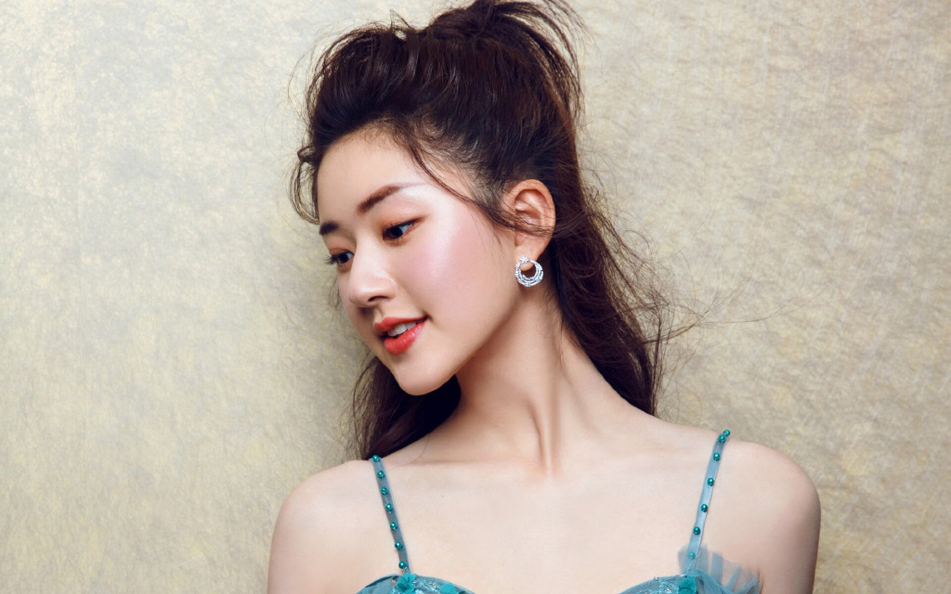 巅峰对决变独角戏,凯尔特人三分雨提前浇灭森林狼反扑火焰