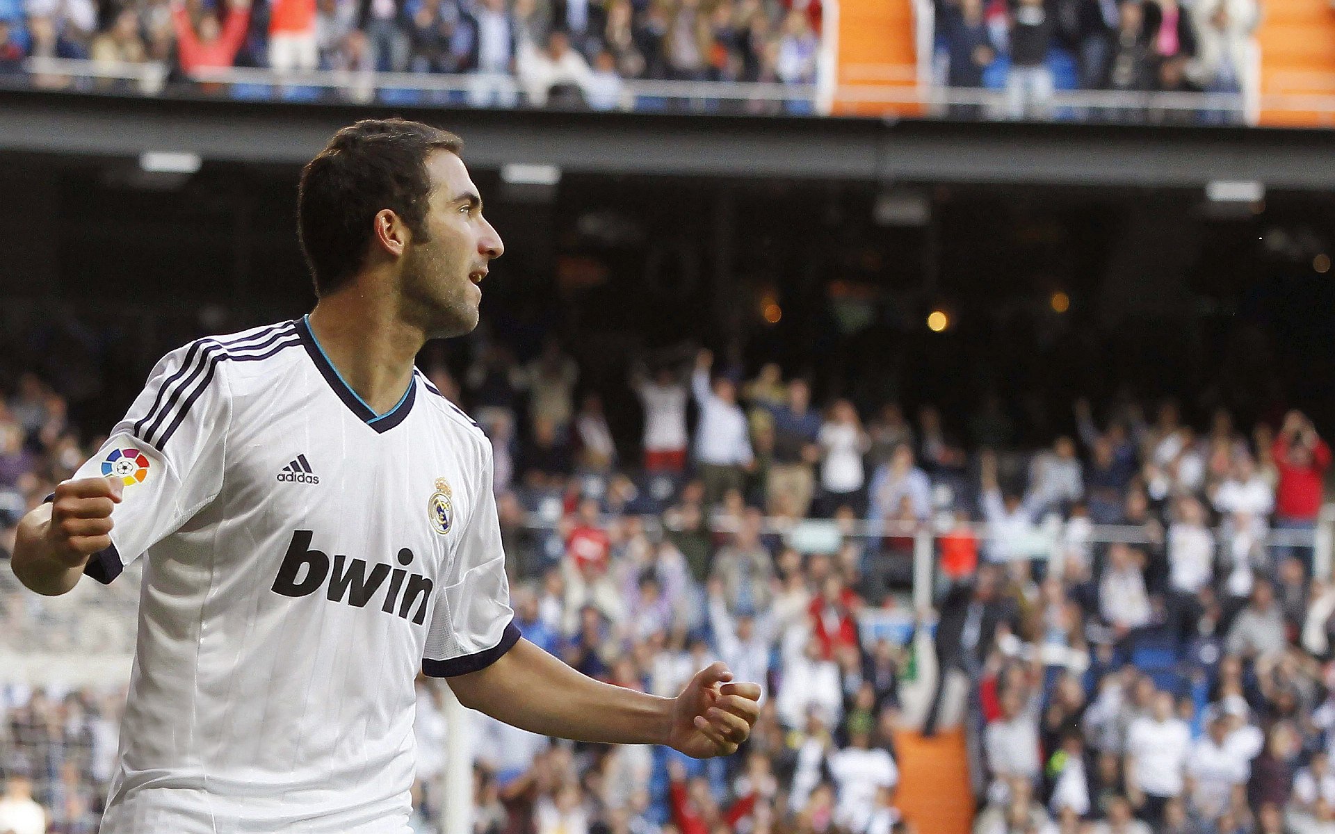 开云体育登录-照亮无名者的欧冠夜