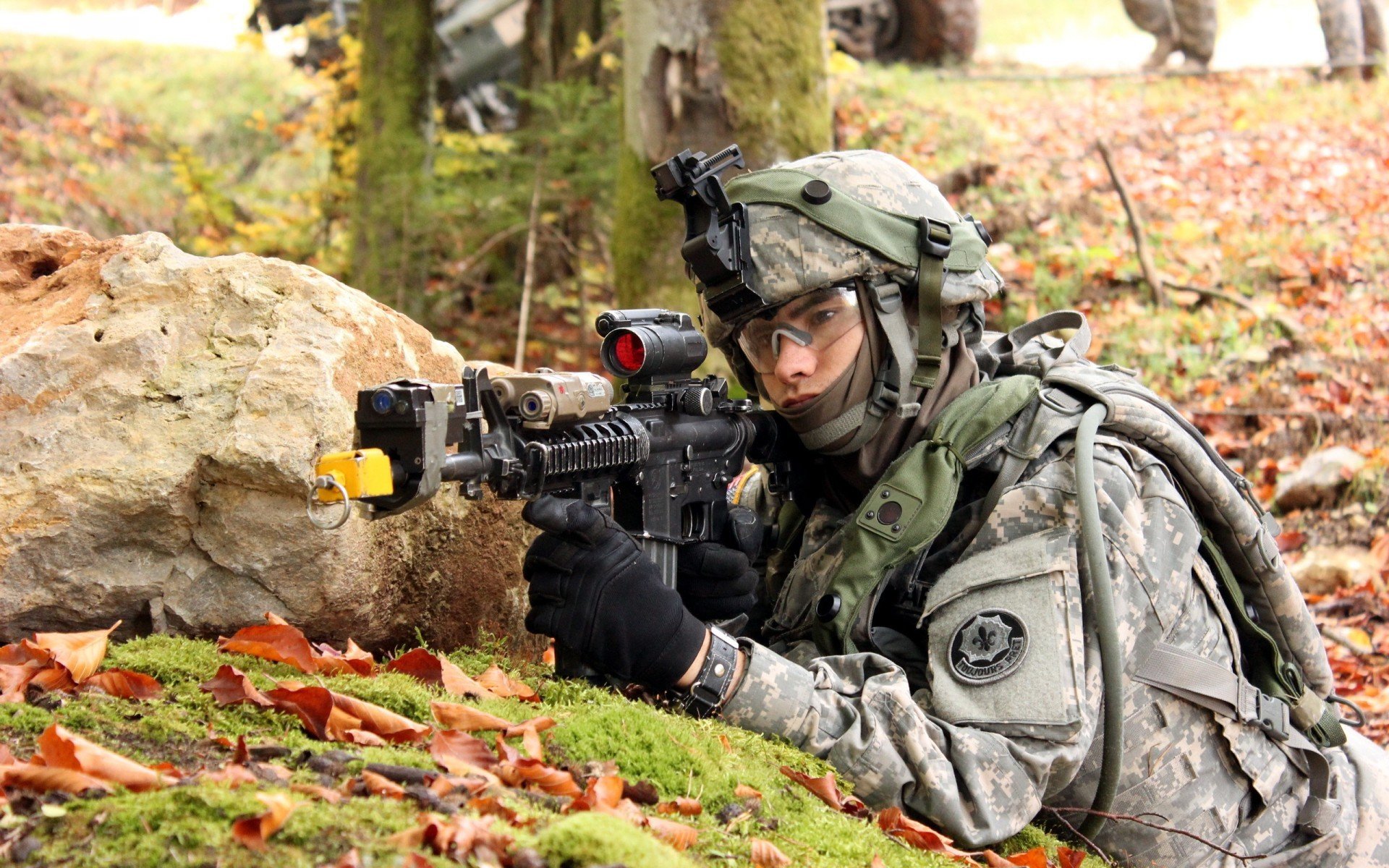 斗牛士的亚洲舞步，三笘薰如何用呼吸般的盘带，重写国家德比叙事