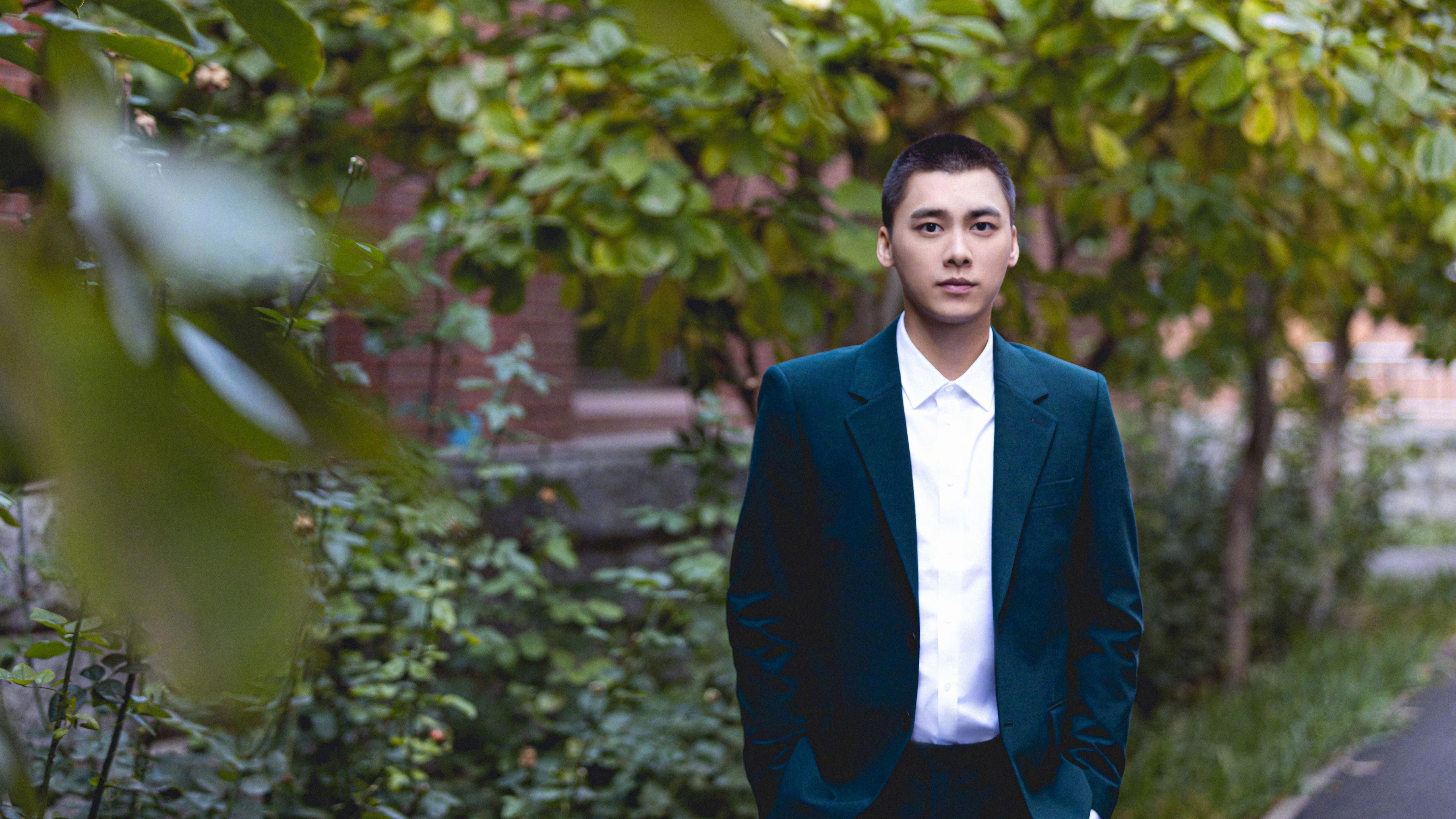 沙漠玫瑰的北极光,当托纳利在慕尼黑为伊拉克写下唯一的神话